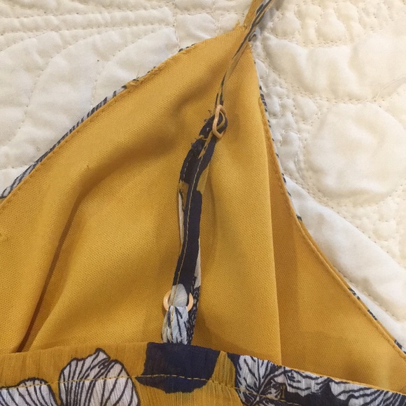 Trixxi Ruffle Romper Yellow Floral Medium - Picture 11 of 16